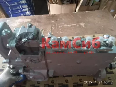 Насос топливный высокого давления (ТНВД) (6BTAA,EQB210-20)/A3960499/6AW805-9.5