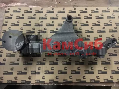 Кронштейн генератора ISBe220/245/QSB (автобусы)