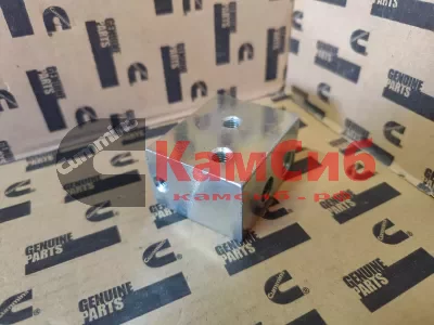 Кронштейн воздушного компрессора 6CT,6L,ISLE